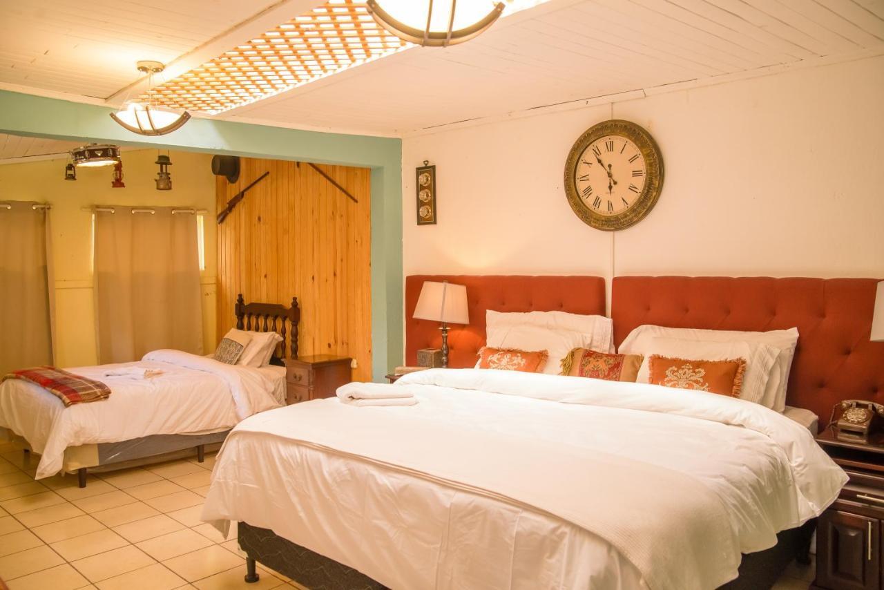 Hotel Vintage "Casa Las Flores" Quetzaltenango Esterno foto
