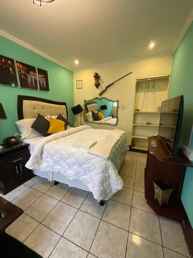 Hotel Vintage "Casa Las Flores" Quetzaltenango Esterno foto
