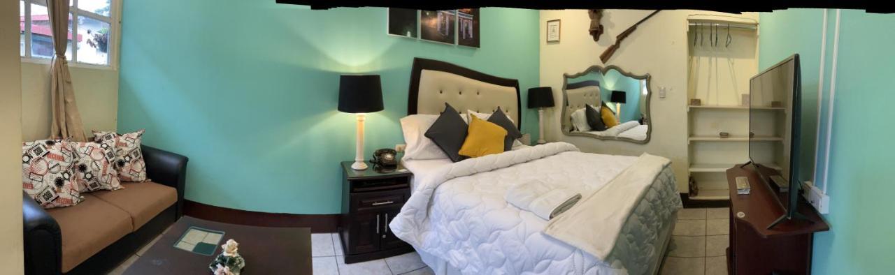 Hotel Vintage "Casa Las Flores" Quetzaltenango Esterno foto